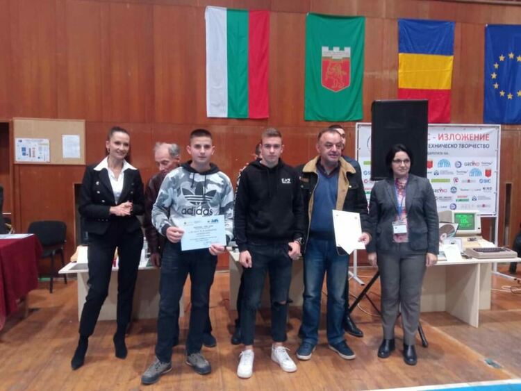 Представителите на ПГСГСТ „Никола Вапцаров“ – Чепеларе трети на Младежкото техническо творчество 2024 в Горна Оряховица
