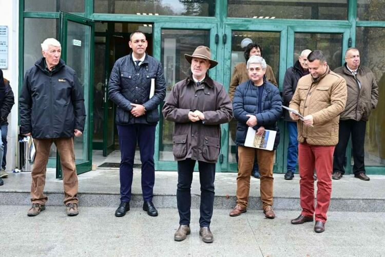 С 25 трофея от благороден елен ЮЦДП - Смолян участва в регионална изложба в Габрово