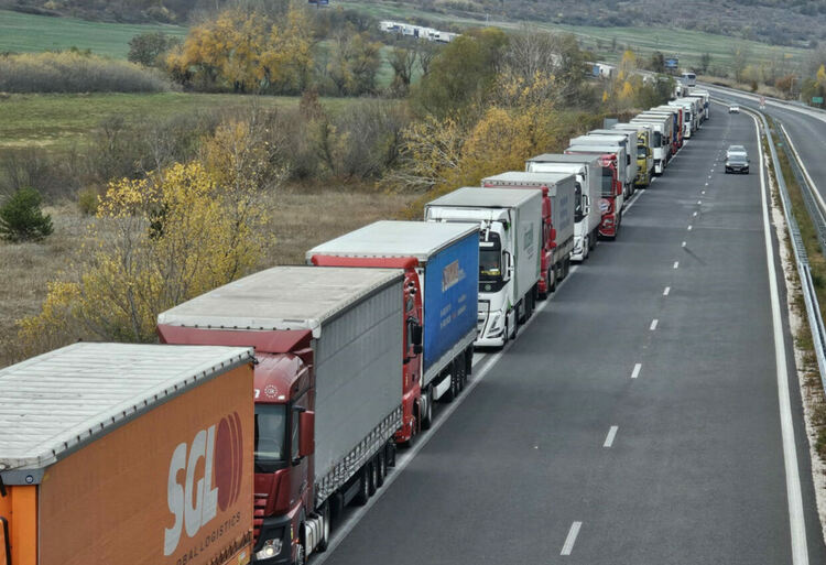 15 км опашки от тирове на ГП „Капитан Андреево“