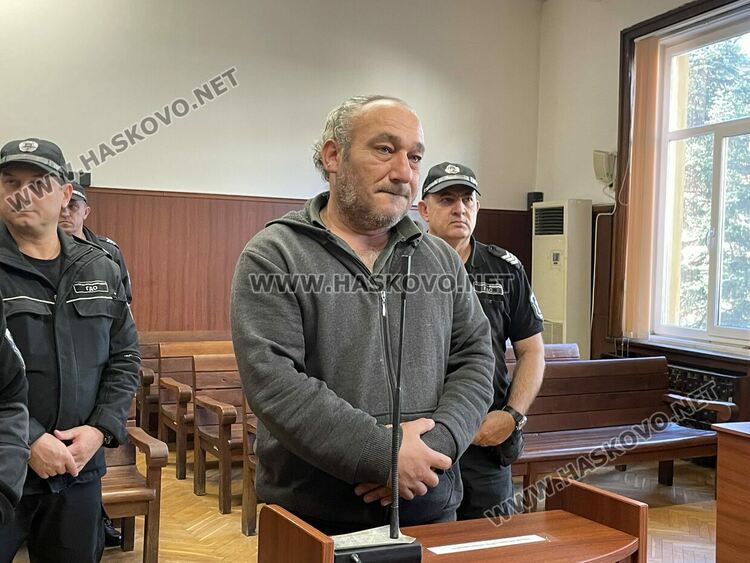 Открит е видео клип на кокаина за над 4 млн. лв., заснет с телефона на задържания тираджия