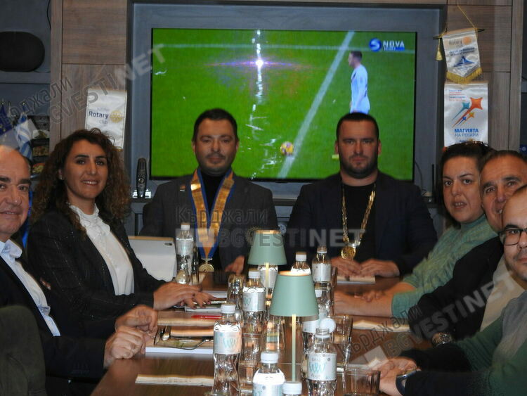 Ротарианците от Кърджали подкрепят пилотен проект за превенция срещу папилома вирус в Турция,дават рамо на инициатива в Чорлу