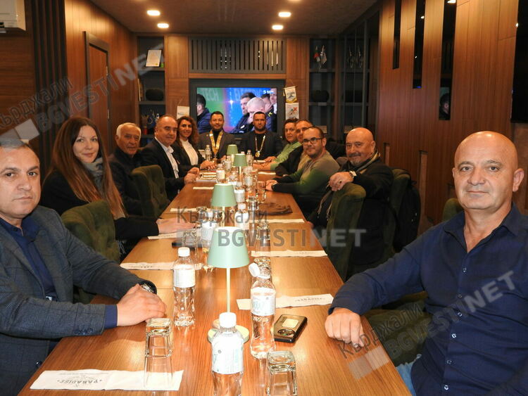 Ротарианците от Кърджали подкрепят пилотен проект за превенция срещу папилома вирус в Турция,дават рамо на инициатива в Чорлу