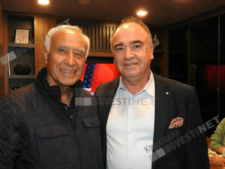 Ротарианците от Кърджали подкрепят пилотен проект за превенция срещу папилома вирус в Турция,дават рамо на инициатива в Чорлу