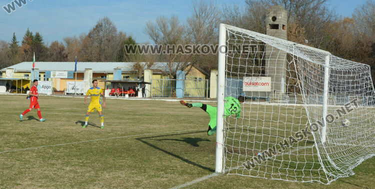 „Димитровград“ изхвърли „Саяна“ от турнира за аматьорската купа след дузпи