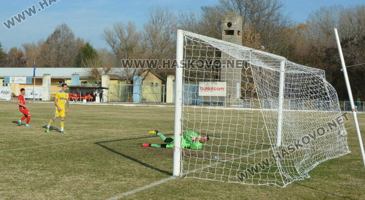 „Димитровград“ изхвърли „Саяна“ от турнира за аматьорската купа след дузпи