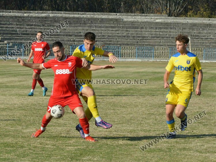 „Димитровград“ изхвърли „Саяна“ от турнира за аматьорската купа след дузпи