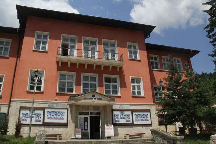 „Фотография и кино в Смолян“: Нова музейна колекция отваря врати