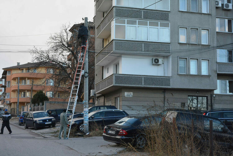 Вятърът в Хасково нанесе редица поражения