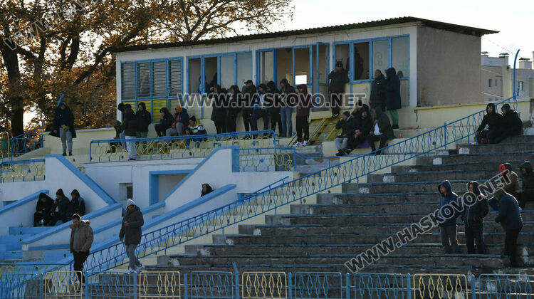 „Димитровград“ срази „Карнобат“ с 5:0, Алексиев с хеттрик