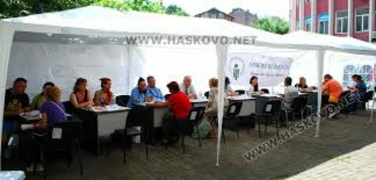 94 са свободните работни места в Хасково