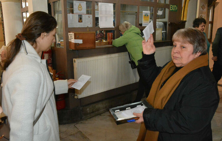 Избират нови църковни настоятелства във всички църкви в Хасково