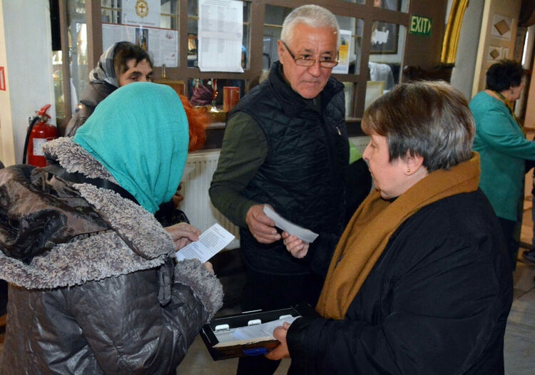 Избират нови църковни настоятелства във всички църкви в Хасково