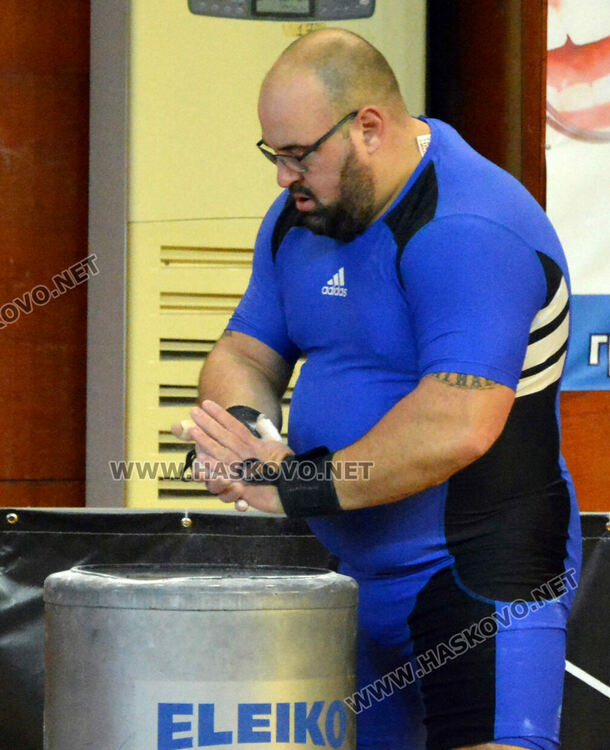 Щангистите на „Русе“ триумфираха при мъжете на Държавното първенство в Хасково