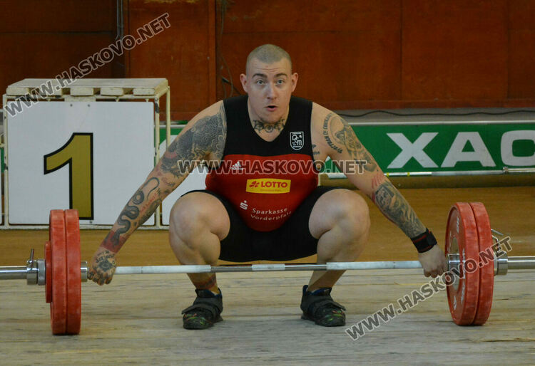 Щангистите на „Русе“ триумфираха при мъжете на Държавното първенство в Хасково