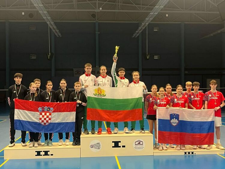 Отбор, съставен само от първомайци, завоюва титла в международен турнир