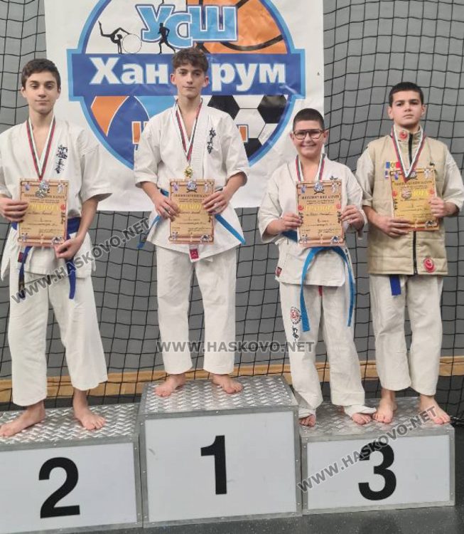СКК „Мълния“ спечели 5 златни медала на турнира „Хан Крум“  в Шумен