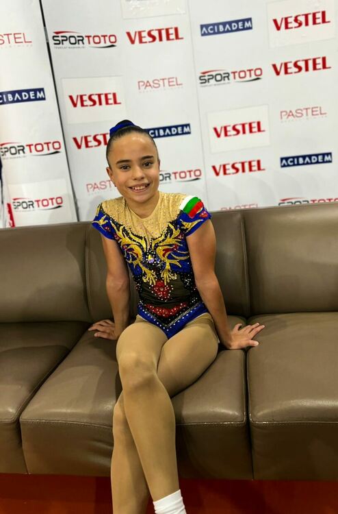 5 медала за „Мега спорт“ от Балканските игри по спортна аеробика в Истанбул