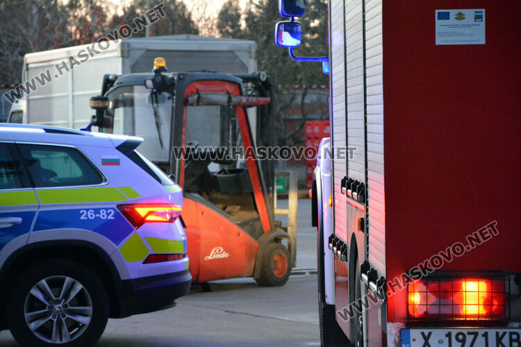 Видео камери са заснели инцидента с прегазения от мотокар работник в хасковската фирма 