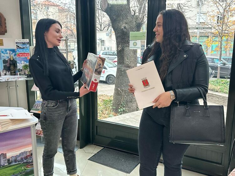 Наградиха победителите във фотоконкурса „Моето любимо животно в зоокът Кенана“