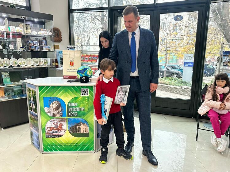 Наградиха победителите във фотоконкурса „Моето любимо животно в зоокът Кенана“