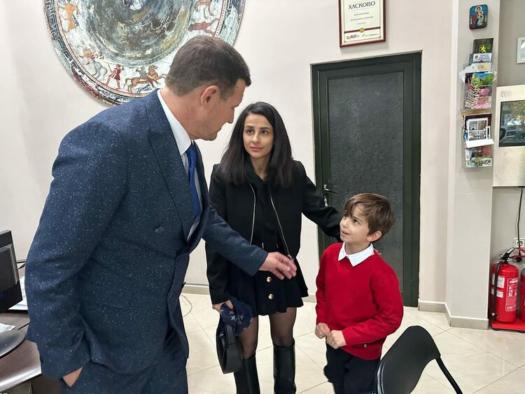 Наградиха победителите във фотоконкурса „Моето любимо животно в зоокът Кенана“