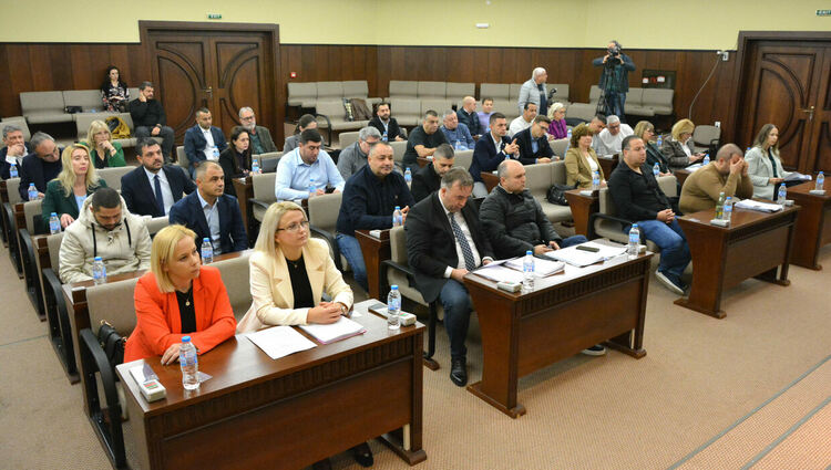 Съветниците приеха увеличението на данъци, такси и услуги в Хасково