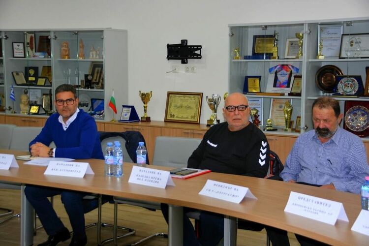 Общинският съвет за намаляване на риска от бедствия обсъди предстоящия зимен сезон 