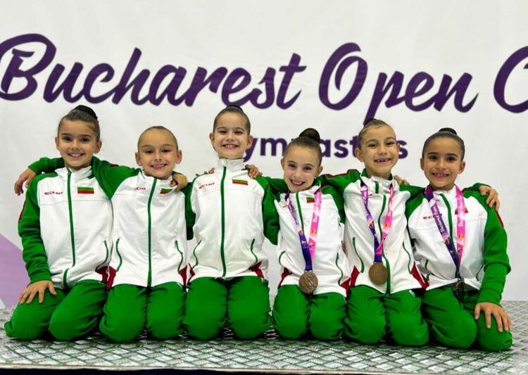 „Мега спорт“ приключи годината с медали от международен турнир