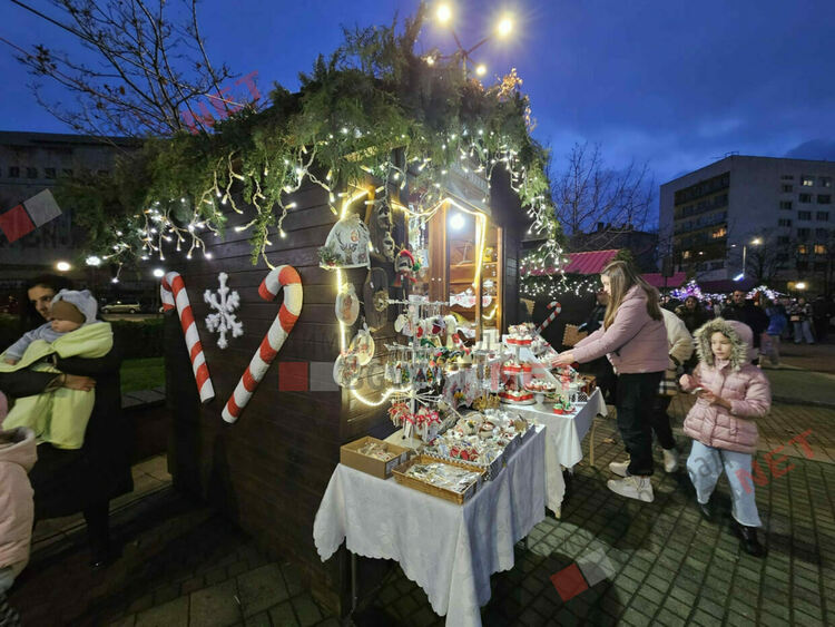 Разнообразна и наситена празнична програма през декември в Димитровград