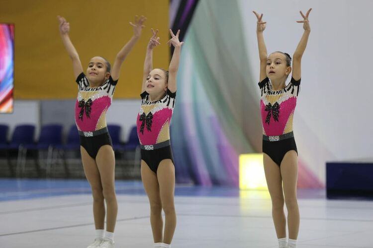 „Мега спорт“ приключи годината с медали от международен турнир