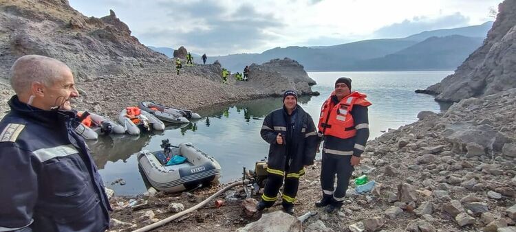 Пожарната в Кърджали проведе учение за спасяване на туристи