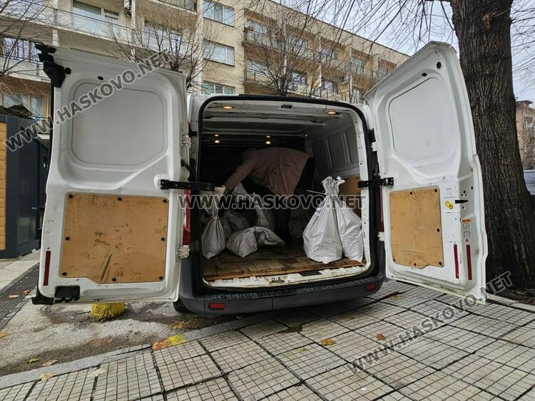 Транспортират бюлетините от 86 секции в Хасковско до София за повторно броене