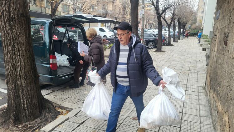 Община Димитровград предава бюлетини от изборите за повторно преброяване