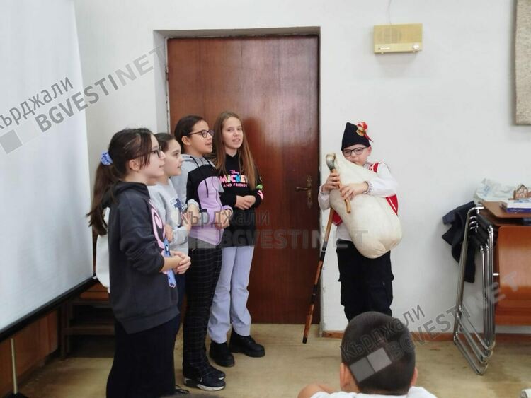 Музеят с Коледна работилница за деца с благотворителна цел