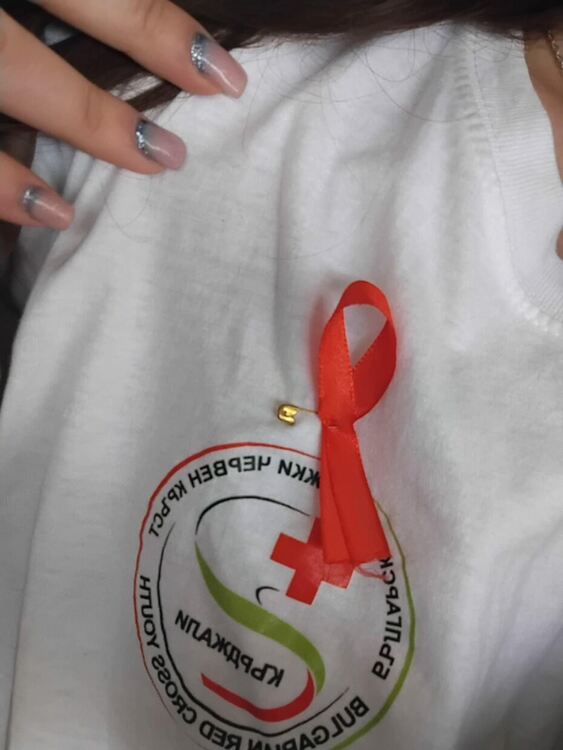 Доброволци от БЧК в Кърджали с антиспин кампания