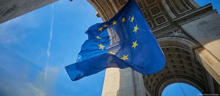 Кризата във Франция може да разтърси целия ЕС