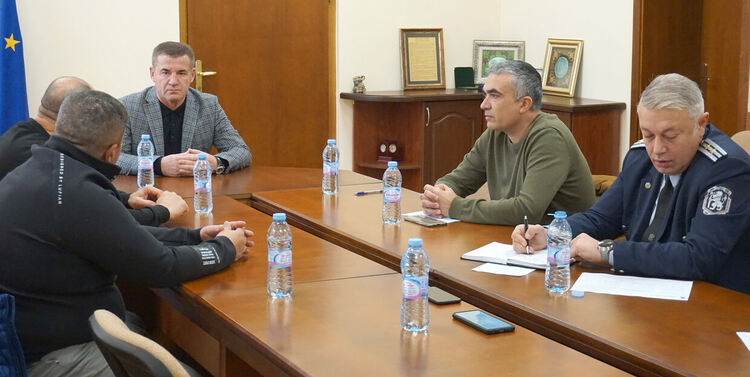 Обмислят обезопасяване на кръстовището за Николово и Широка поляна 