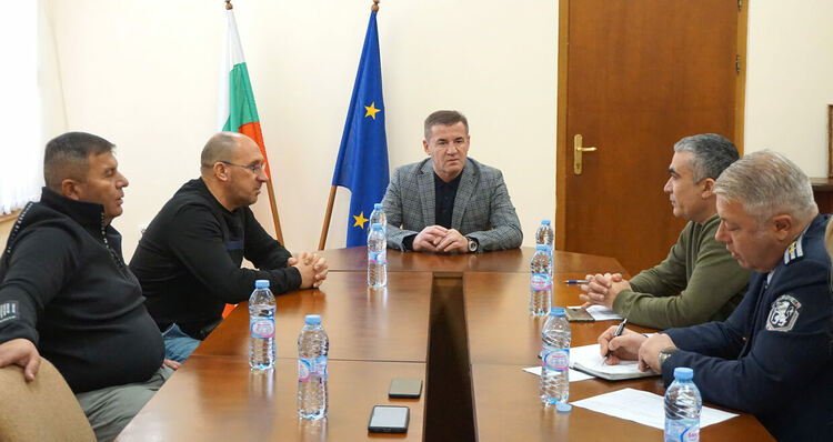 Снимки: Областна администрация - Хасково