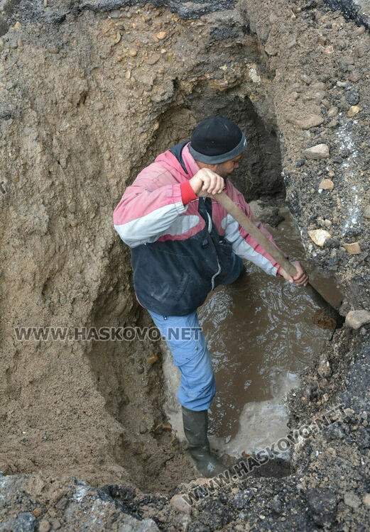 „Есперанто“ без вода заради авария