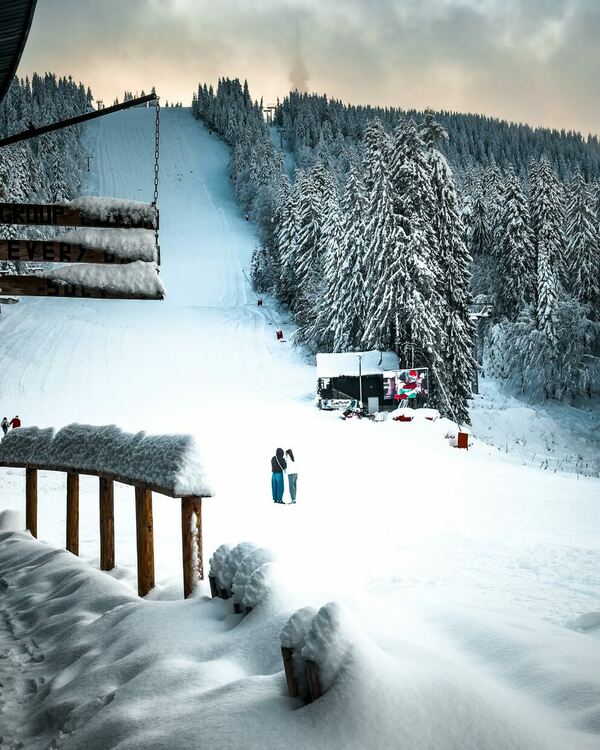 Министър Евтим Милошев идва утре за откриването на ски-сезона в курорта Пампорово