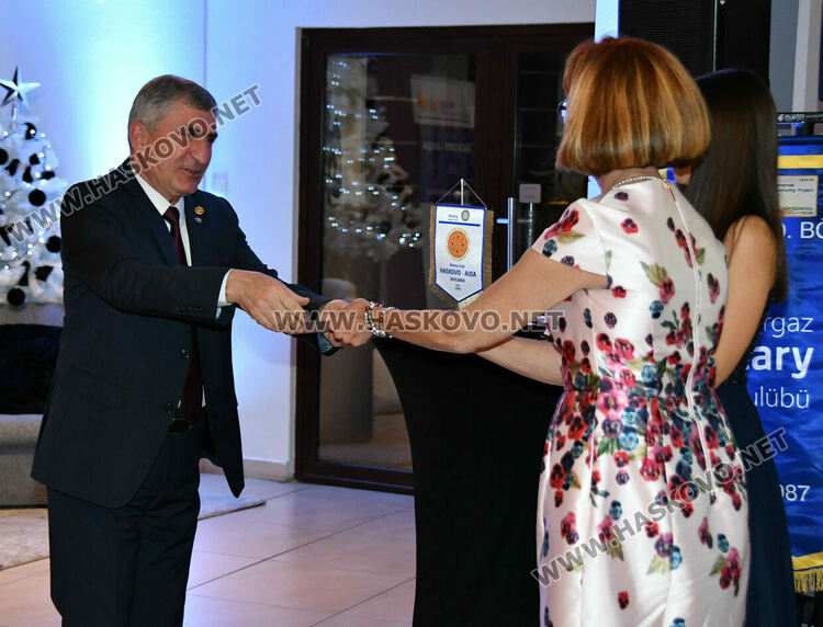 „Ротари клуб Хасково Аида - 20 години в служба на обществото“