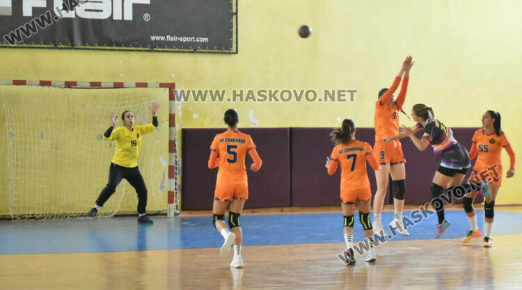 „Сливница“ си взе мача в Хасково