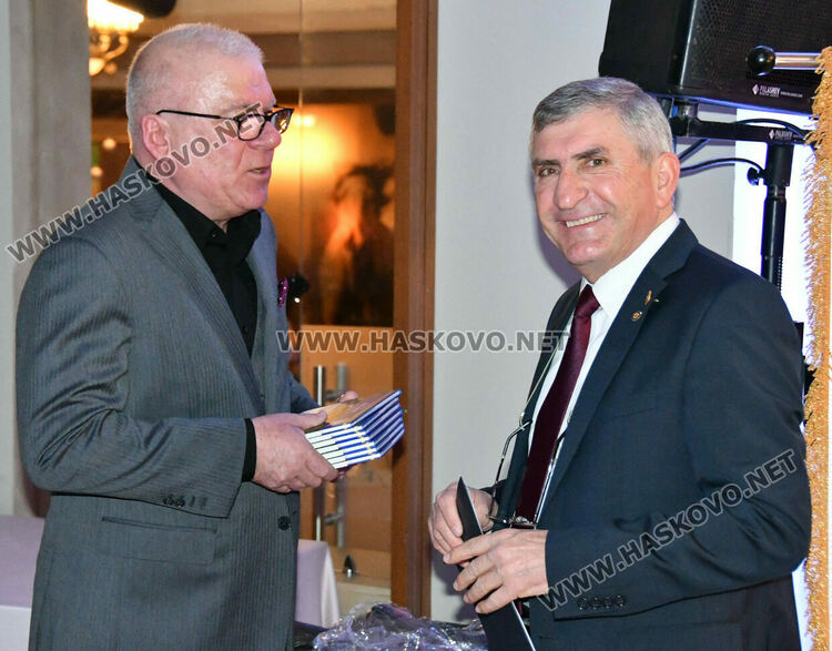 „Ротари клуб Хасково Аида - 20 години в служба на обществото“