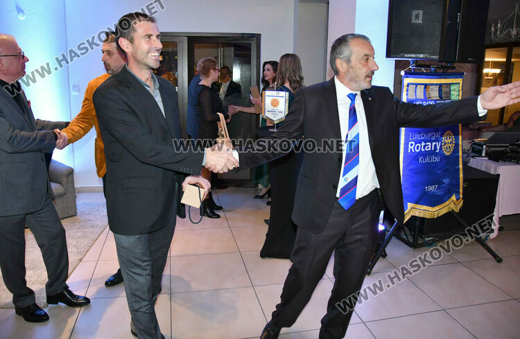 „Ротари клуб Хасково Аида - 20 години в служба на обществото“