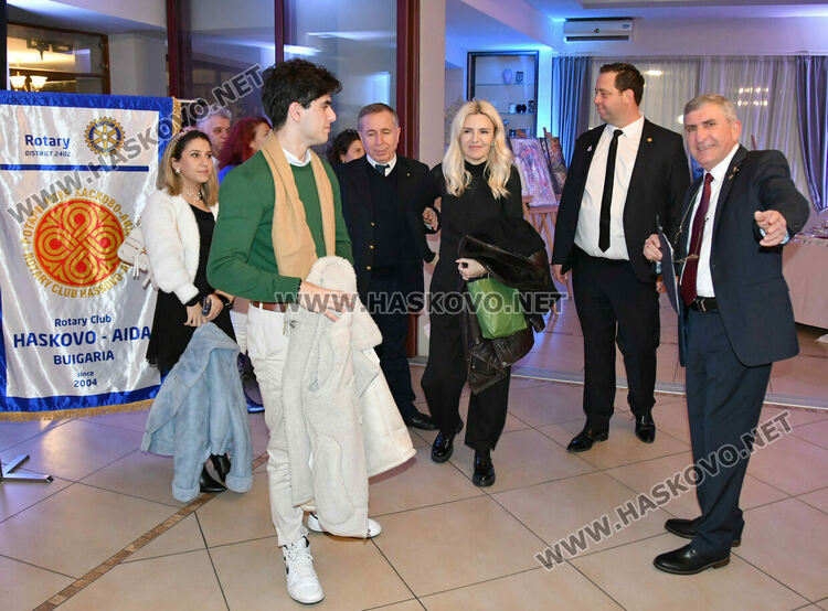 „Ротари клуб Хасково Аида - 20 години в служба на обществото“