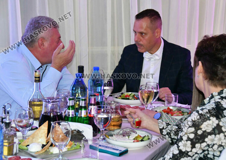 „Ротари клуб Хасково Аида - 20 години в служба на обществото“