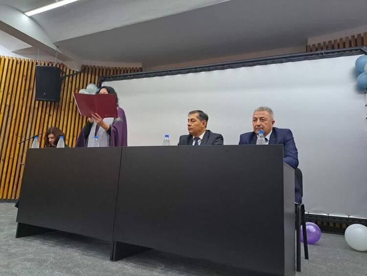 Абсолвентите от 59-тия випуск на Филиала на ПУ „П. Хилендарски“ в Смолян получиха своите дипломи