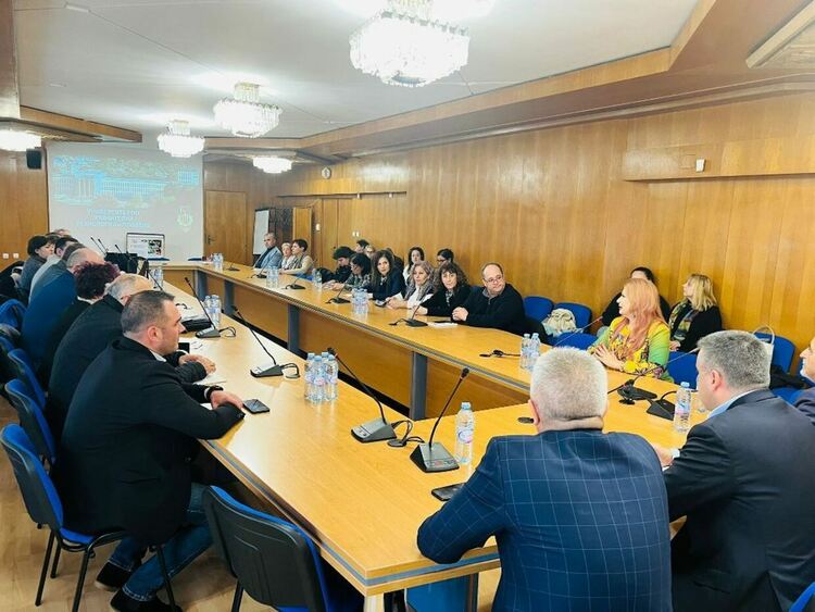 Среща в Смолян: Възможности за висше образование в Университета по хранителни технологии – Пловдив