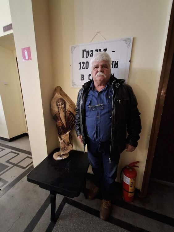 Традиционната коледна изложба в Първомай вече е факт