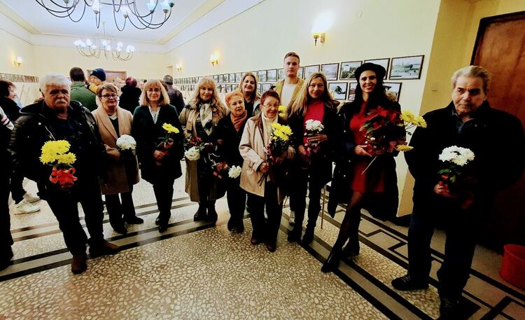 Традиционната коледна изложба в Първомай вече е факт